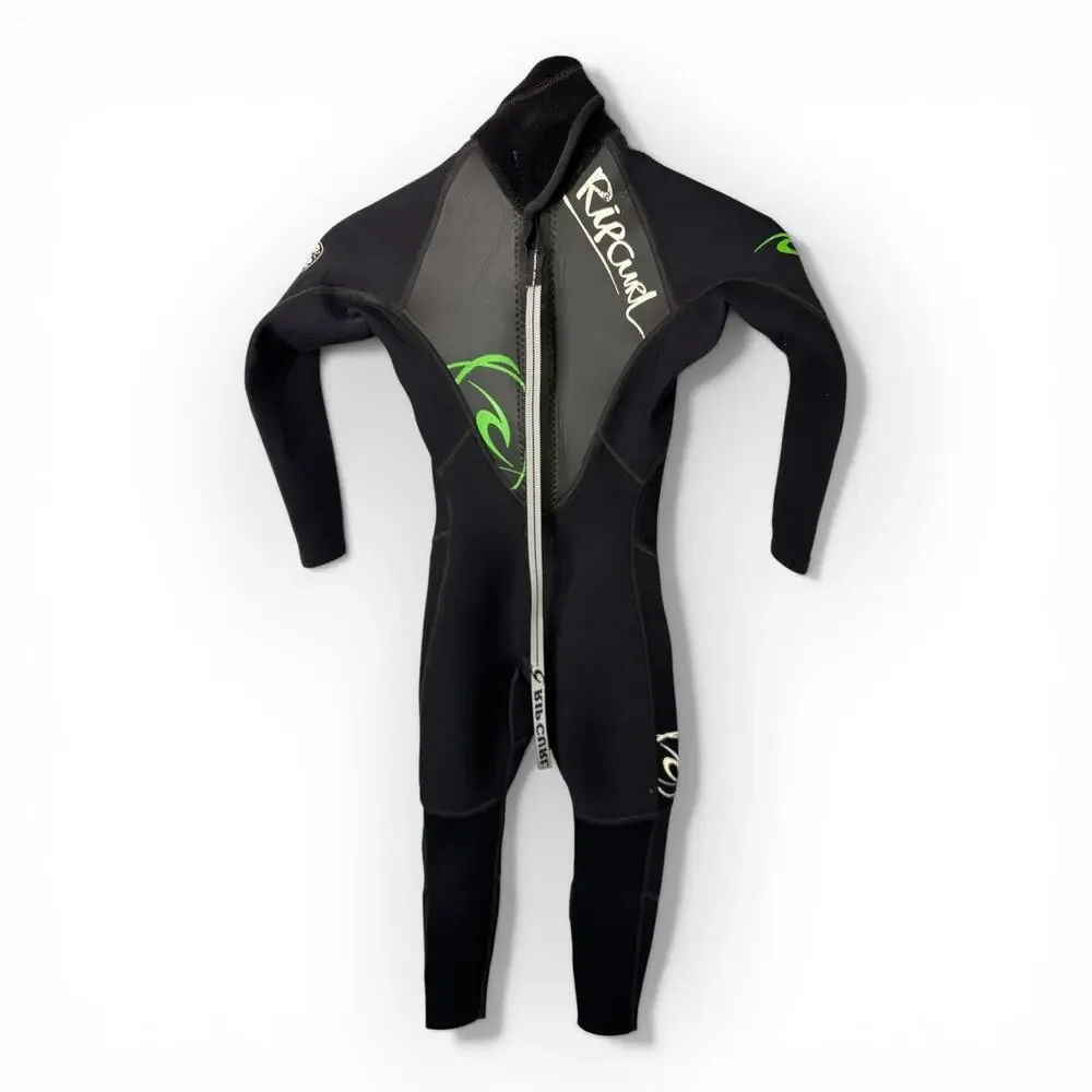 Rip Curl zip size flaws